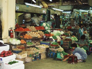 vietnam-food-market.jpg